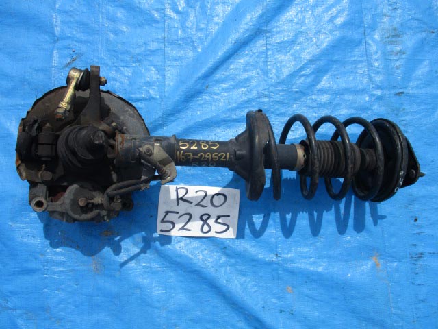 Used Mitsubishi Dion HUB AND BEARING FRONT LEFT